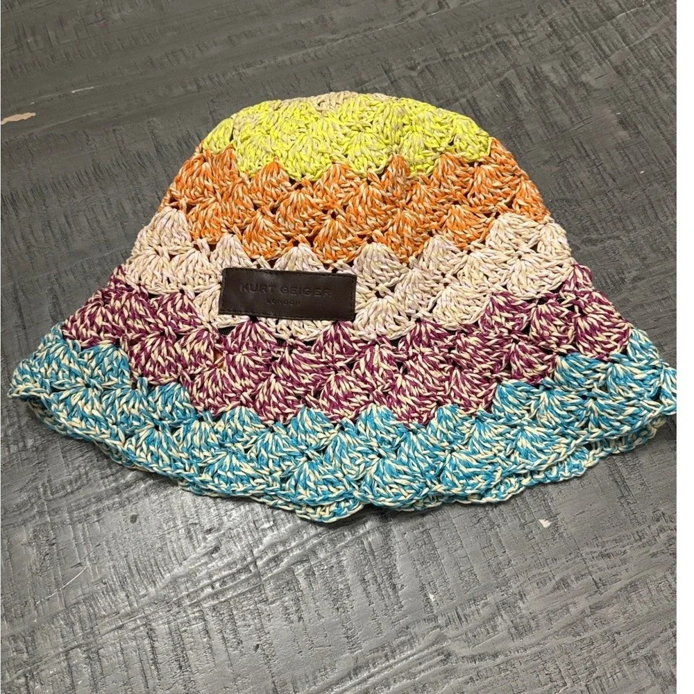 Kurt Geiger London Straw Bucket Hat Multicolor Crochet Scalloped Sun Hat NWT‎